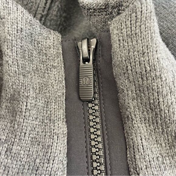 Lululemon Its Fleecing Cold Pullover - Picture 5 of 5